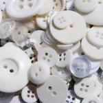 30g White Buttons